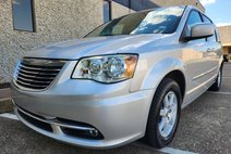 2011 Chrysler Town and Country Touring