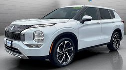 2023 Mitsubishi Outlander SE
