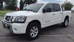 2011 Nissan Titan SV