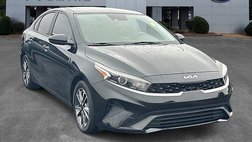 2022 Kia Forte FE