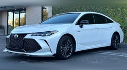 2019 Toyota Avalon Hybrid XSE