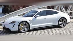 2022 Porsche Taycan Base