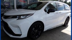 2022 Toyota Sienna XSE 7-Passenger