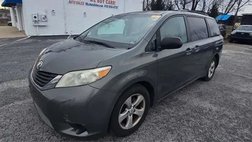 2011 Toyota Sienna LE