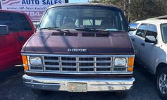 1992 Dodge Ram Van 