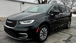 2025 Chrysler Pacifica Hybrid Select