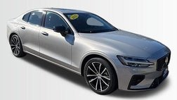 2025 Volvo S60 T8 Plus