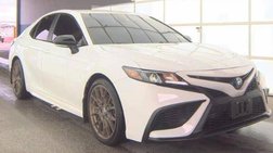 2023 Toyota Camry Hybrid SE