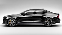 2022 Volvo S60 Recharge T8 R-Design