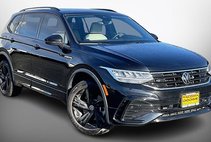 2023 Volkswagen Tiguan SE R-Line Black 4Motion