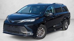 2023 Toyota Sienna XLE