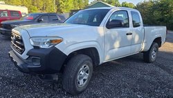 2017 Toyota Tacoma SR