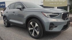 2023 Volvo XC40 B5 Plus Bright Theme