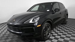2022 Porsche Cayenne Standard