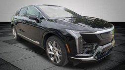2025 Cadillac OPTIQ Luxury 2