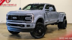 2026 Ford F-450 Super Duty Platinum