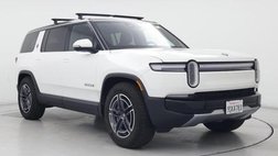 2025 Rivian R1S Adventure