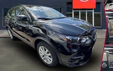 2022 Nissan Rogue Sport S