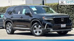 2023 Honda Pilot EX-L w/Rear Captain's Chairs