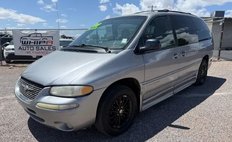 2000 Chrysler Town and Country LXi
