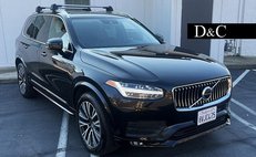 2021 Volvo XC90 T5 Momentum