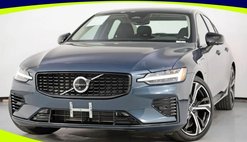 2023 Volvo S60 Recharge T8 Plus Dark Theme