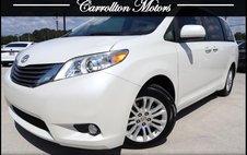2017 Toyota Sienna XLE Premium FWD 8-Passenger V6