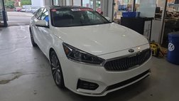 2017 Kia Cadenza Technology