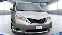 2012 Toyota Sienna LE