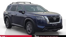 2023 Nissan Pathfinder SV