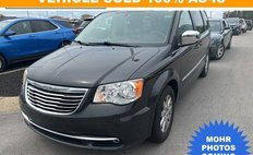 2011 Chrysler Town and Country Touring-L