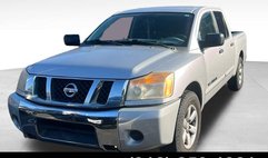 2012 Nissan Titan SV