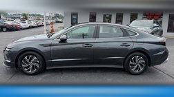 2026 Hyundai Sonata Hybrid Blue