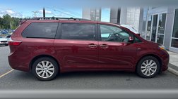 2017 Toyota Sienna Limited Premium 7-Passenger