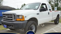 2001 Ford Super Duty F-350 Base