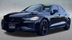 2022 Volvo S60 Recharge T8 R-Design Black Edition