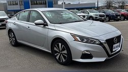 2022 Nissan Altima 2.5 SV