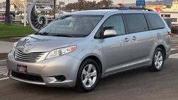 2017 Toyota Sienna LE