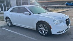 2016 Chrysler 300 Limited