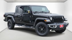 2022 Jeep Gladiator Sport S