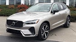 2025 Volvo XC60 B5 Ultra Dark Theme