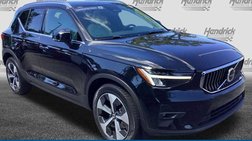 2023 Volvo XC40 B5 Plus Bright Theme