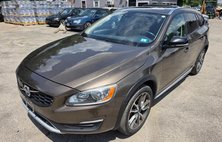 2017 Volvo V60 Cross Country T5 Premier