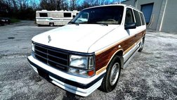 1990 Dodge Grand Caravan LE