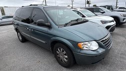 2005 Chrysler Town and Country Signature Series