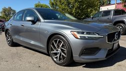 2019 Volvo S60 T6 Momentum