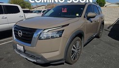 2023 Nissan Pathfinder Platinum