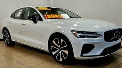 2022 Volvo S60 B5 Momentum