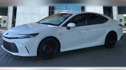 2025 Toyota Camry Hybrid LE