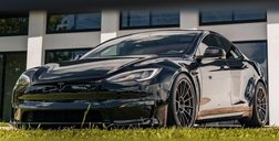 2023 Tesla Model S Plaid